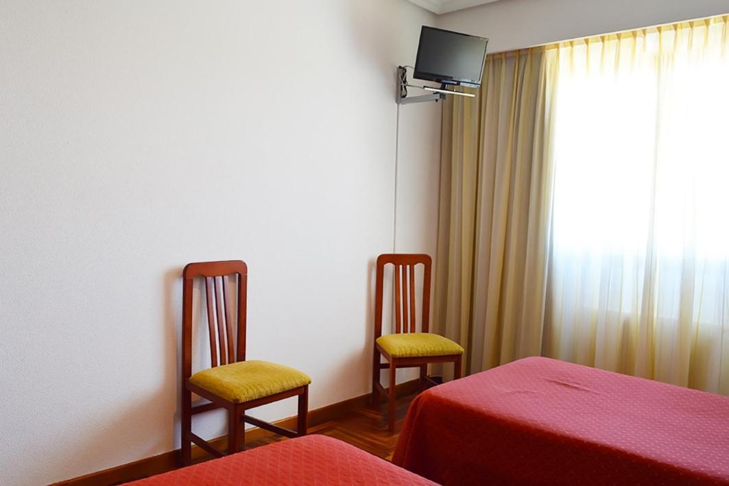 Hotel Os Caracoles Pereiro de Aguiar 外观 照片
